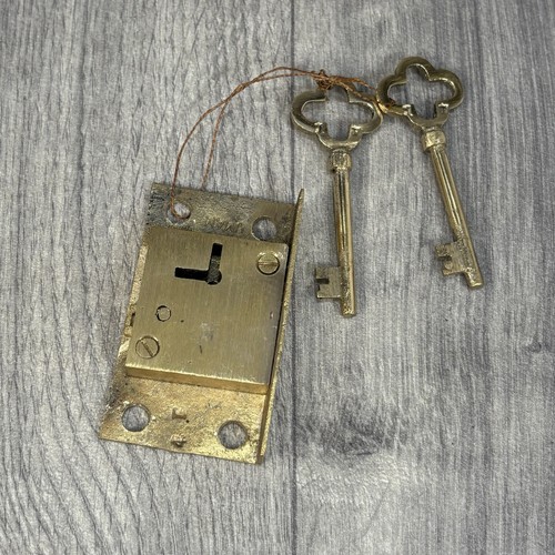 Royal mail post - brass, lock